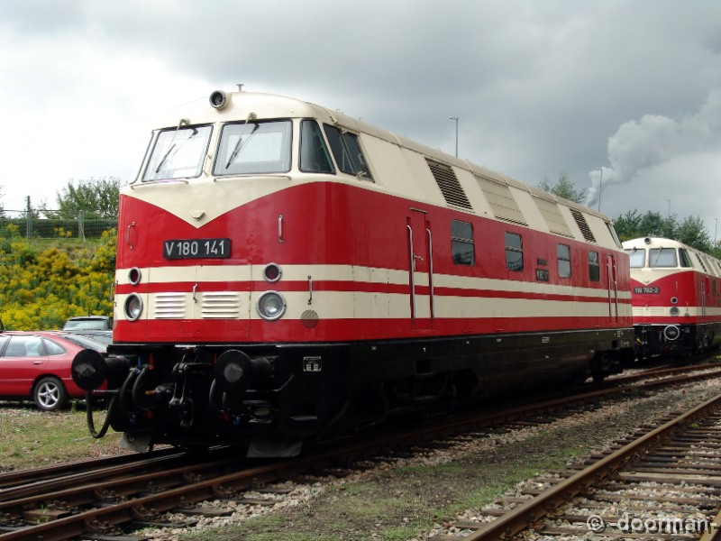 Baureihen/Diesel/V 180/V180 141 - 228 141-8